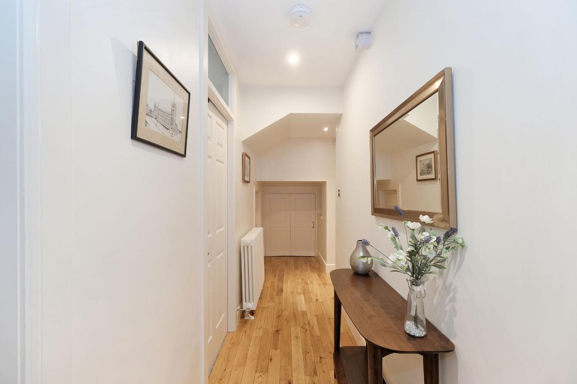 Apartamento One Of A Kind Historic 3 Bedroom Aberdeen